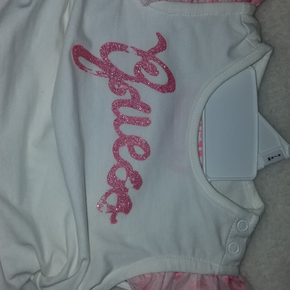 Guess Baby Girls Outfit